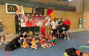 Babyhand
📅 30/05/2026
📍 Aubière (63)
📝​ 37 participants